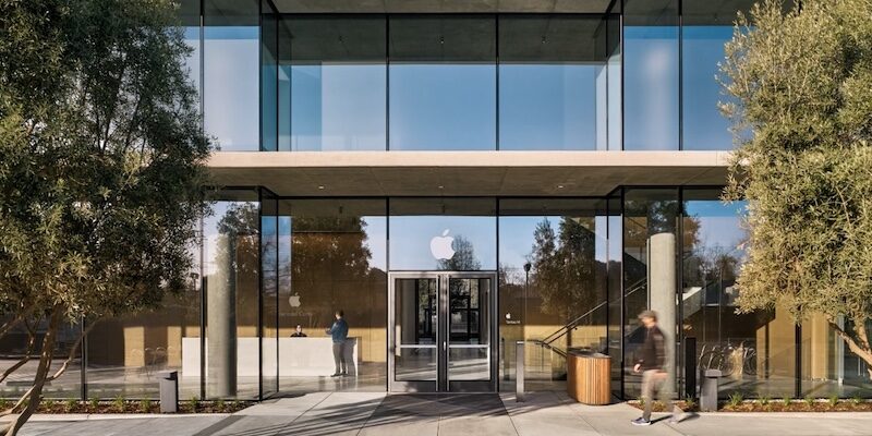 Apple Developers Building